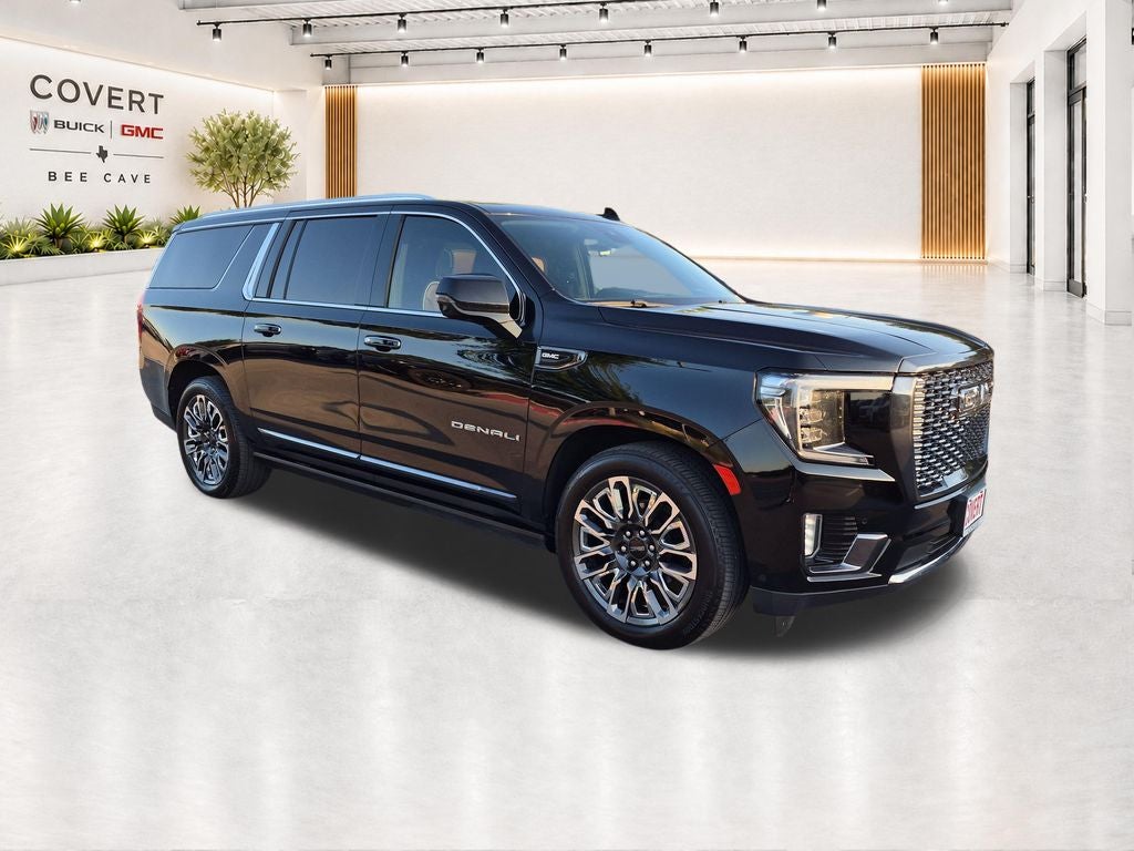 2023 GMC Yukon XL Denali Ultimate