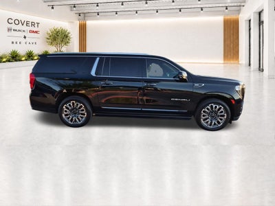 2023 GMC Yukon XL Denali Ultimate