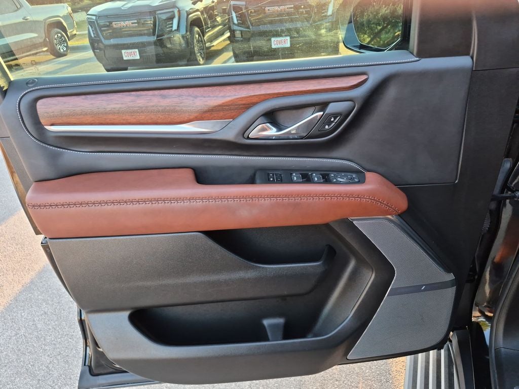 2023 GMC Yukon XL Denali Ultimate