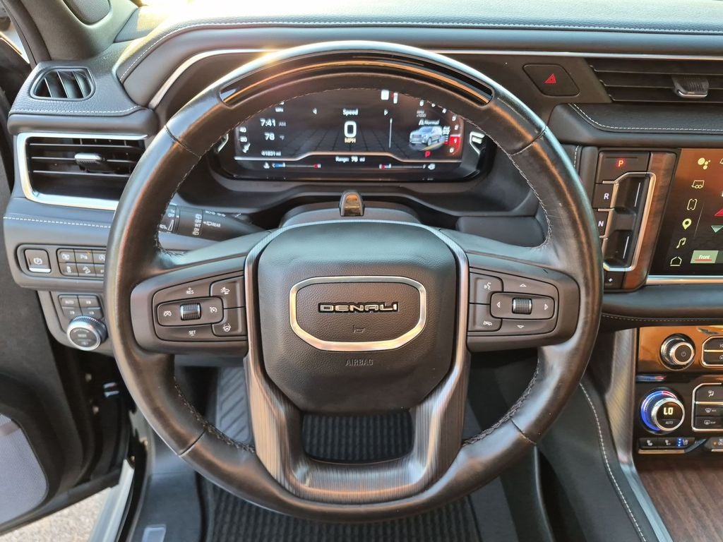 2023 GMC Yukon XL Denali Ultimate