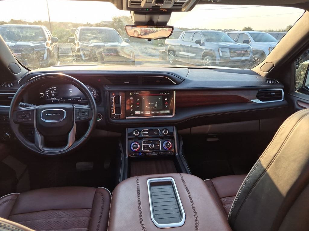 2023 GMC Yukon XL Denali Ultimate