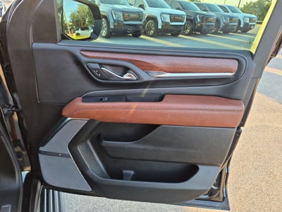 2023 GMC Yukon XL Denali Ultimate
