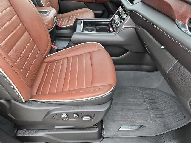 2023 GMC Yukon XL 4WD 4dr Denali Ultimate