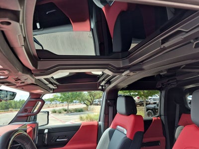 2026 GMC Hummer EV SUV 3X CARBON FIBER EDITION