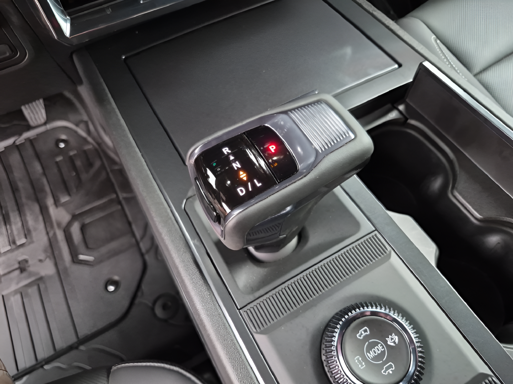 2026 GMC Hummer EV SUV 3X CARBON FIBER EDITION