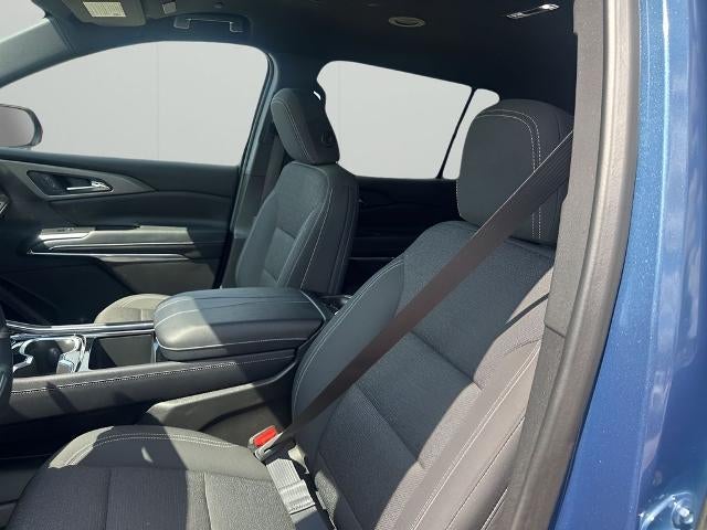 2025 Chevrolet Traverse LT w/1LT