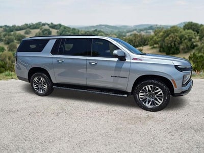 2025 Chevrolet Suburban 4WD Z71