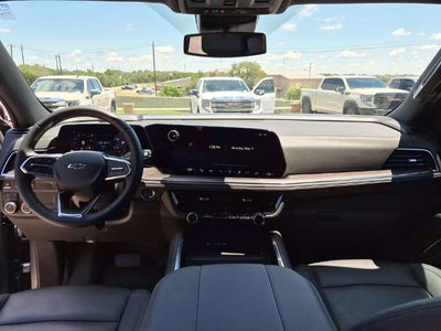 2025 Chevrolet Suburban 4WD Z71