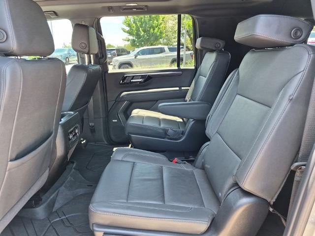 2025 Chevrolet Suburban 4WD Z71