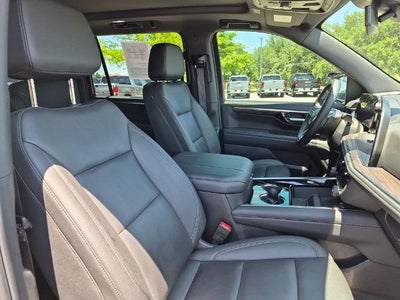 2025 Chevrolet Suburban 4WD Z71