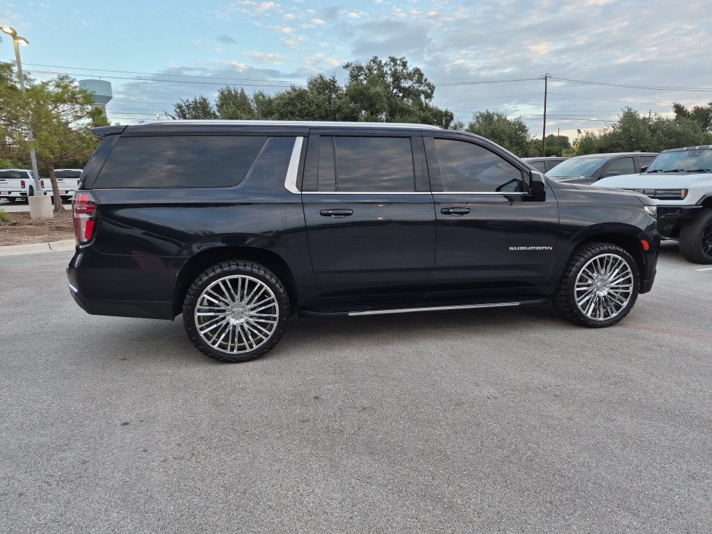 2023 Chevrolet Suburban LS