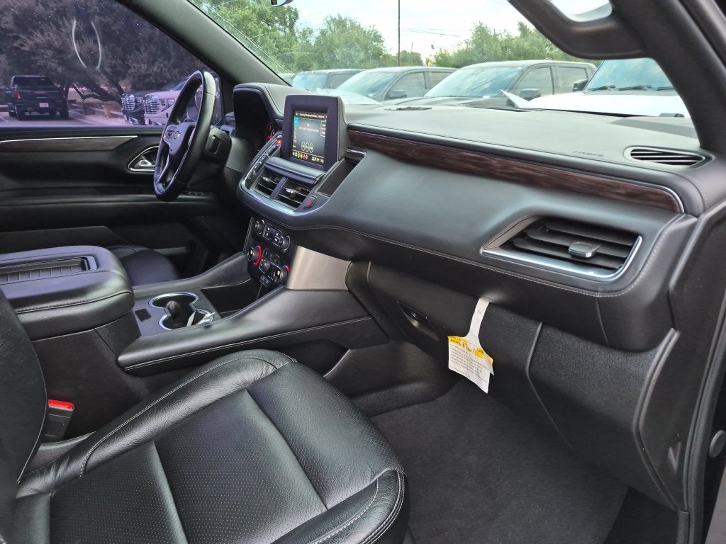 2023 Chevrolet Suburban LS