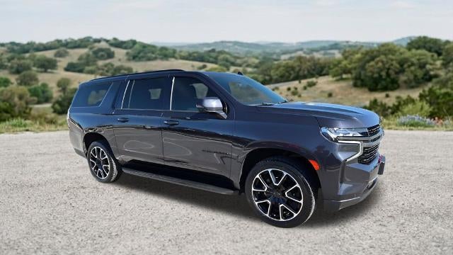 2022 Chevrolet Suburban 2WD RST