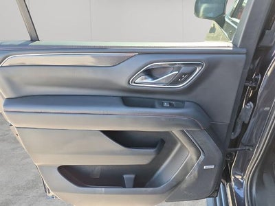 2022 Chevrolet Suburban 2WD RST