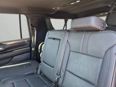 2022 Chevrolet Suburban 2WD RST