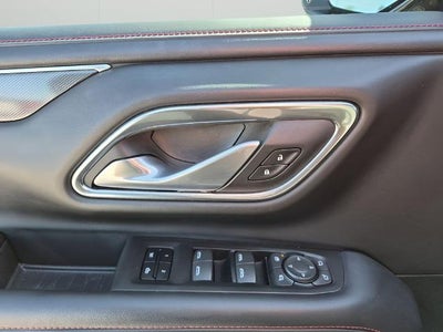 2022 Chevrolet Suburban 2WD RST