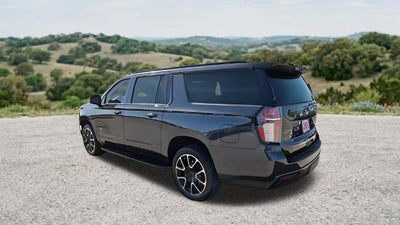 2022 Chevrolet Suburban 2WD RST