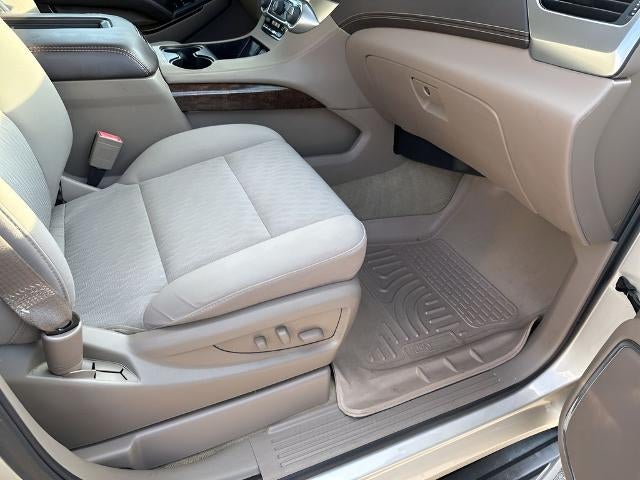 2016 Chevrolet Suburban 2WD 1500 LS