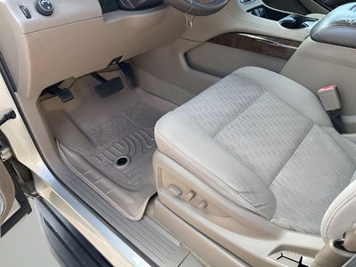 2016 Chevrolet Suburban 2WD 1500 LS