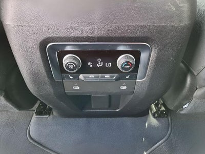 2023 Chevrolet Suburban 4WD RST