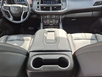 2023 Chevrolet Suburban 4WD RST