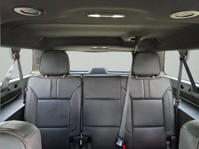 2023 Chevrolet Suburban 4WD RST