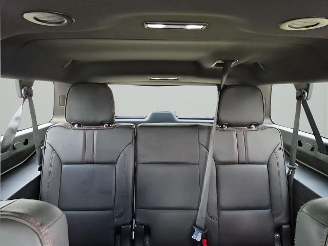 2023 Chevrolet Suburban 4WD RST