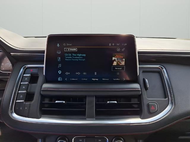 2023 Chevrolet Suburban 4WD RST