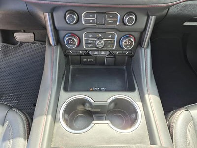 2023 Chevrolet Suburban 4WD RST