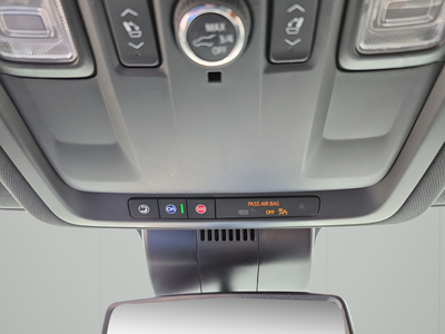 2023 Chevrolet Suburban 4WD RST