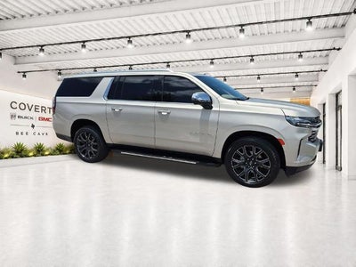 2023 Chevrolet Suburban 4WD Premier
