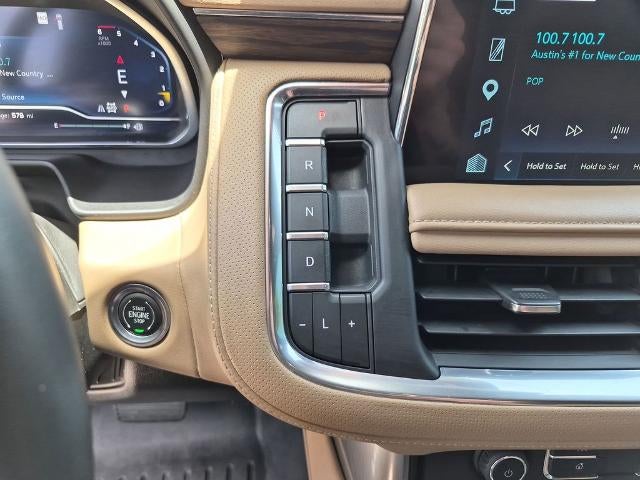 2023 Chevrolet Suburban 4WD Premier