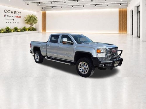 2018 GMC Sierra 2500 HD Crew Cab Standard Box 4-Wheel Drive Denali