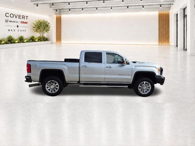 2018 GMC Sierra 2500 HD Crew Cab Standard Box 4-Wheel Drive Denali