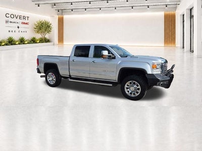 2018 GMC Sierra 2500 HD Crew Cab Standard Box 4-Wheel Drive Denali