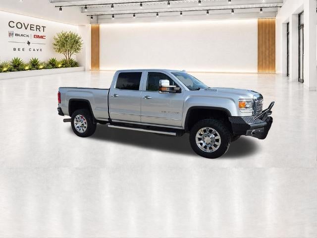 2018 GMC Sierra 2500 HD Crew Cab Standard Box 4-Wheel Drive Denali