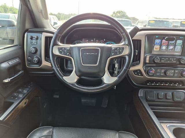 2018 GMC Sierra 2500 HD Crew Cab Standard Box 4-Wheel Drive Denali