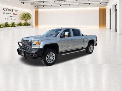 2018 GMC Sierra 2500 HD Crew Cab Standard Box 4-Wheel Drive Denali
