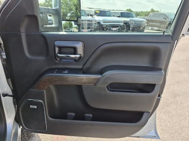 2018 GMC Sierra 2500 HD Crew Cab Standard Box 4-Wheel Drive Denali