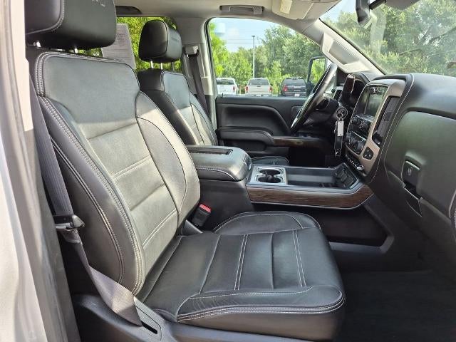 2018 GMC Sierra 2500 HD Crew Cab Standard Box 4-Wheel Drive Denali