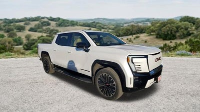 2026 GMC Sierra EV e4WD Crew Cab Standard Range Denali