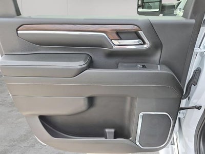 2024 GMC Sierra 2500 HD Crew Cab Standard Box 2-Wheel Drive SLT