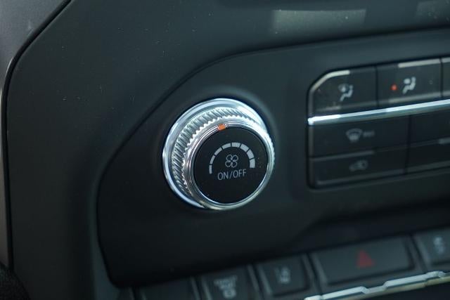 2024 GMC Sierra 2500 HD Crew Cab Long Box 4-Wheel Drive Pro