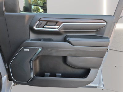 2024 GMC Sierra 2500HD SLT