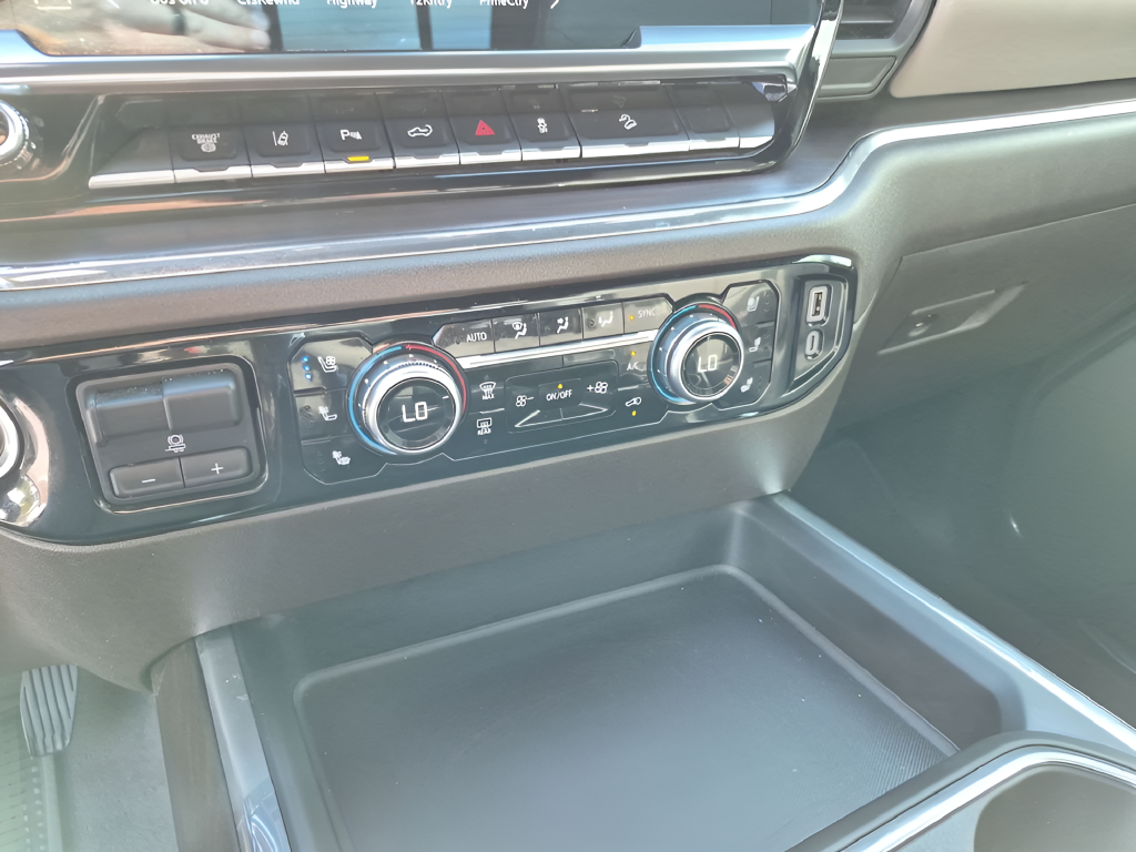 2024 GMC Sierra 2500HD SLT