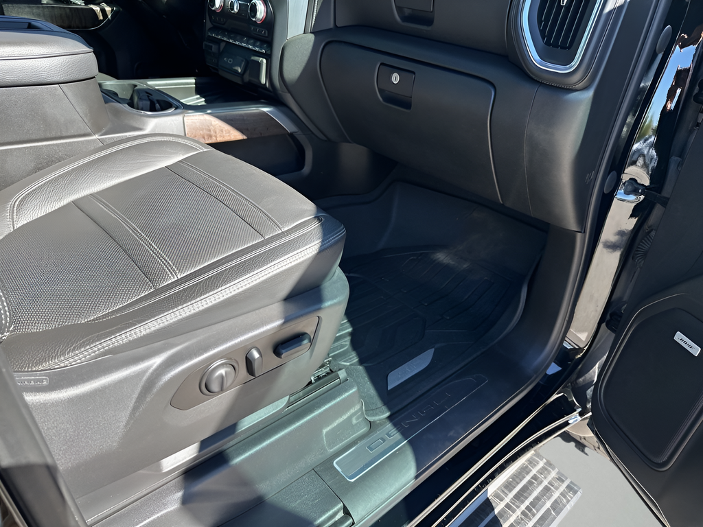 2021 GMC Sierra 2500 HD Crew Cab Standard Box 4-Wheel Drive Denali