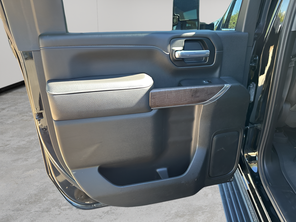 2021 GMC Sierra 2500 HD Crew Cab Standard Box 4-Wheel Drive Denali