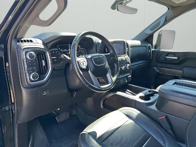 2021 GMC Sierra 2500 HD Crew Cab Standard Box 4-Wheel Drive Denali