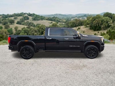 2024 GMC Sierra 2500 HD Crew Cab Standard Box 4-Wheel Drive Denali