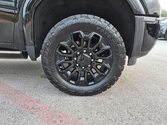 2024 GMC Sierra 2500 HD Crew Cab Standard Box 4-Wheel Drive Denali